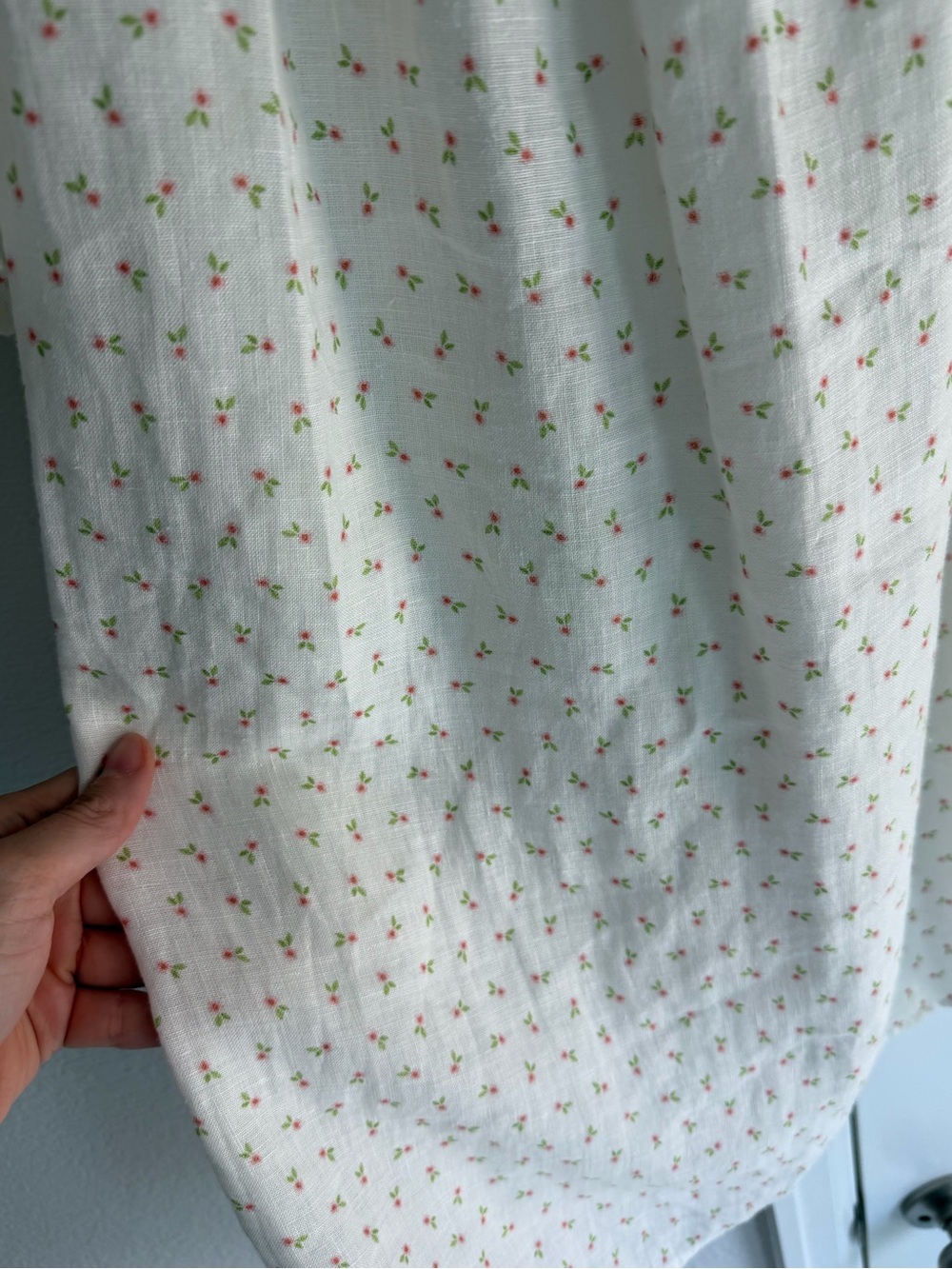 Sleeper Dress in Cream in garden floral print - Picture 5 of 8